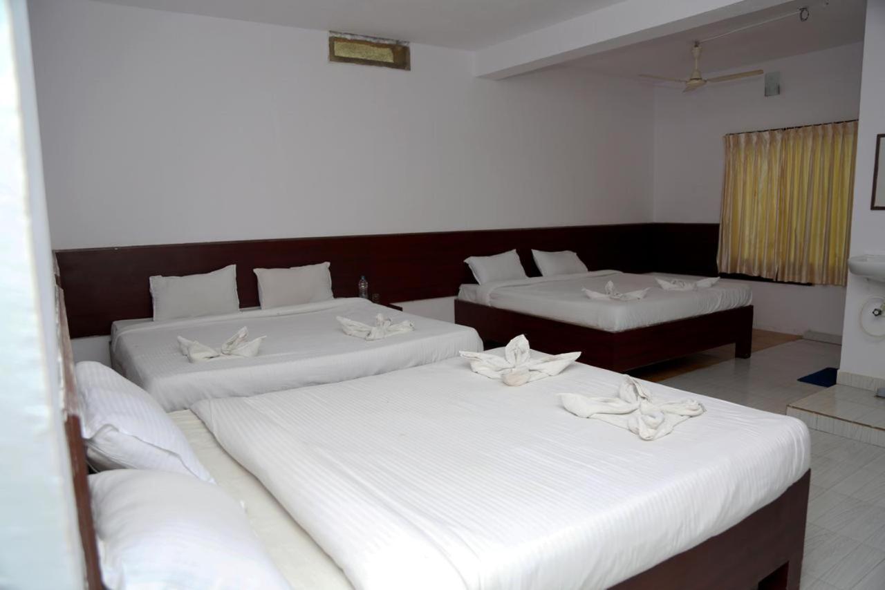 מדיקרי La Flora Beverly Hill Resort מראה חיצוני תמונה